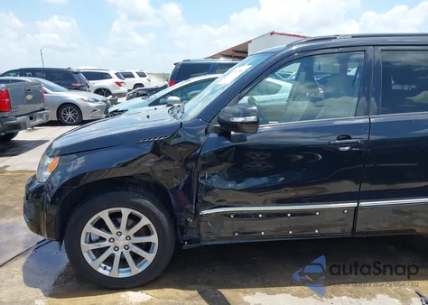 2013 Suzuki Grand Vitara Limited from USA, damaged, VIN JS3TD0D73D4100425